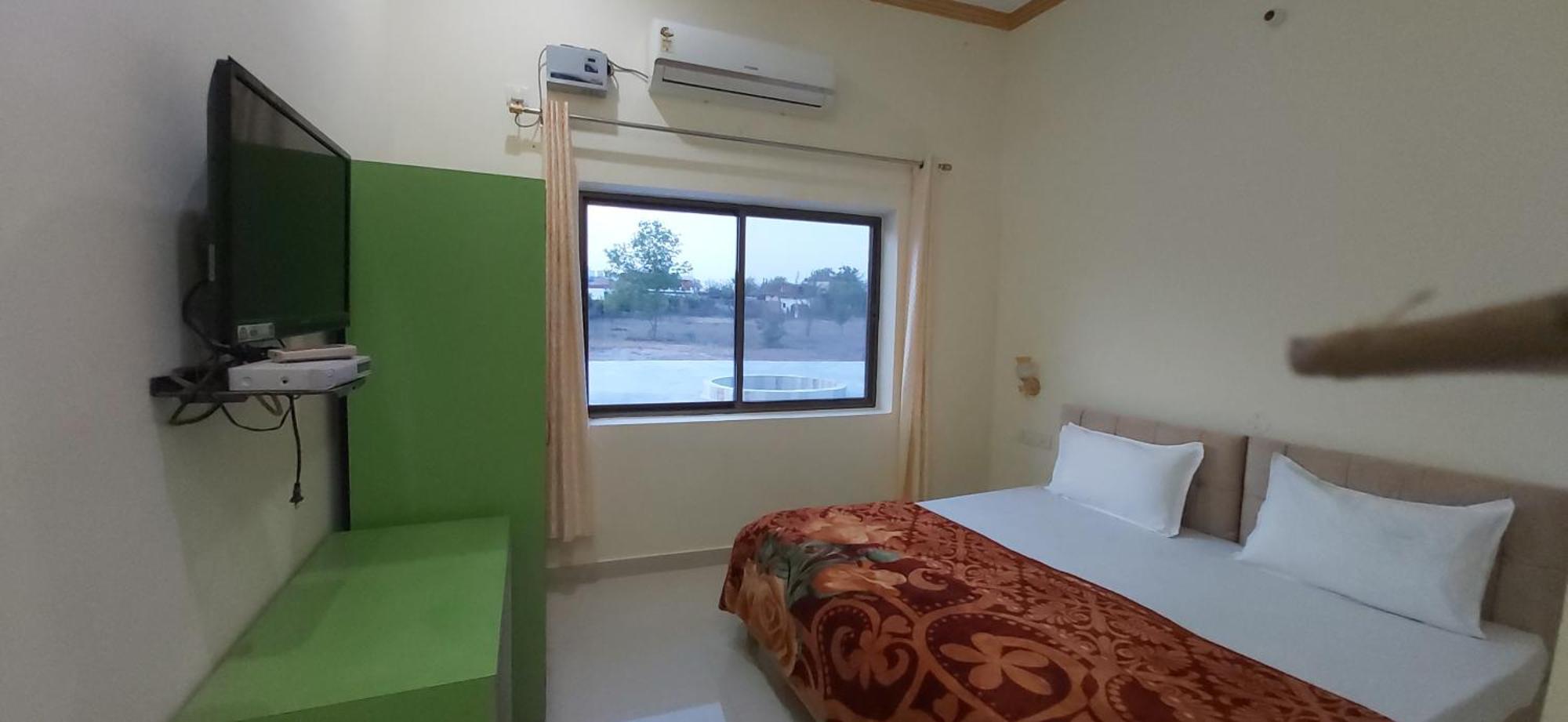 Shivansh Palace Homestay & Marriage Garden Khajuraho Bagian luar foto
